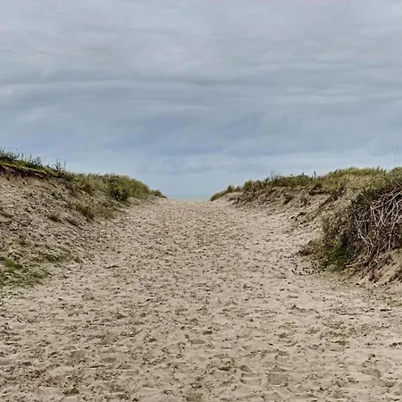 Cape Cod 201 With Location Apartment